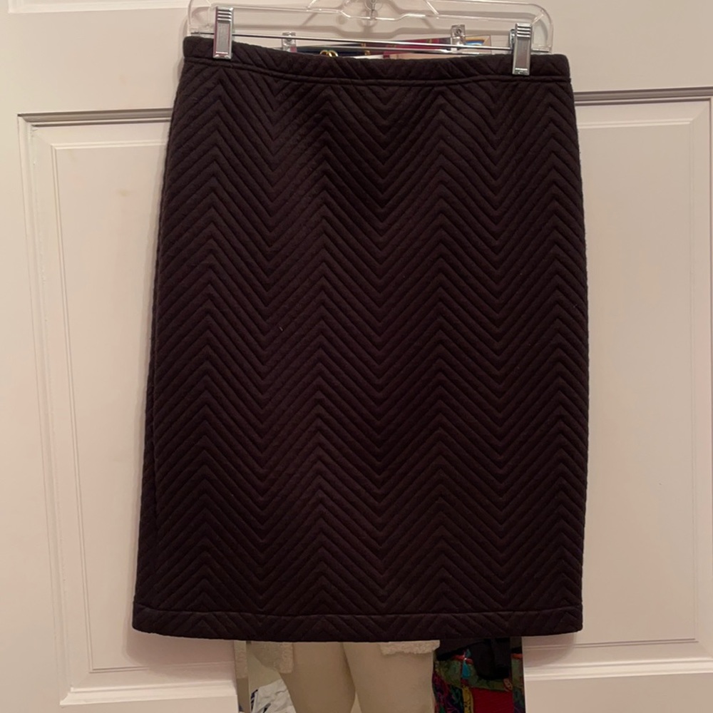 Black herringbone Matlisse skirt by Carmen